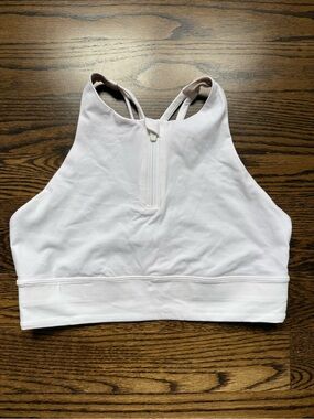Lululemon Energy bra High-Neck Zip-Front Long Line - size 10